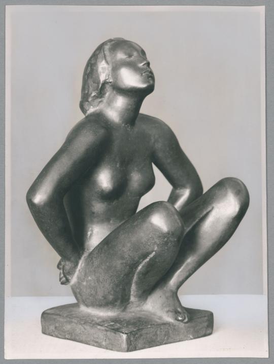 Kauernde, 1917, Bronze