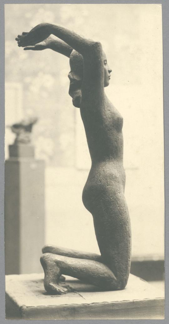 Kniende, 1923/24, Bronze