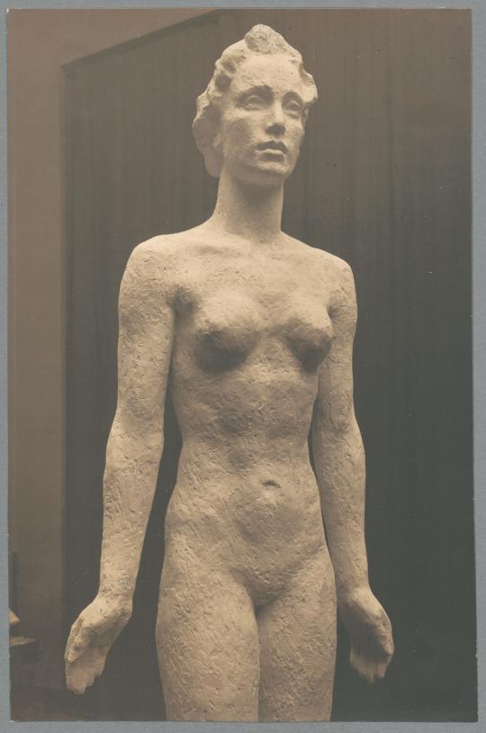 Frauenstatue II, Detail, 1929, Gips
