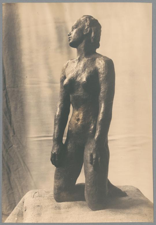 Kniende, 1930, Bronze