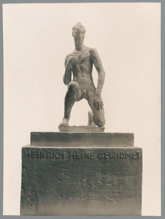 Heine-Denkmal für Düsseldorf, Entwurf II, 1931/32, Gips