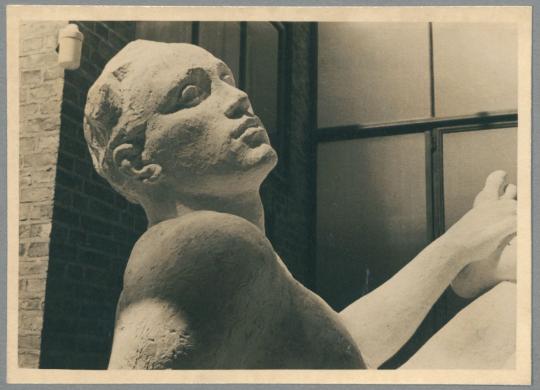 Ruhender Athlet, Detail, 1935, Gips