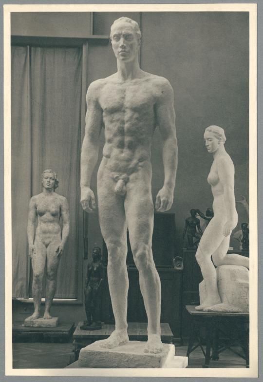 Stehender Jüngling, 1938/39, Gips