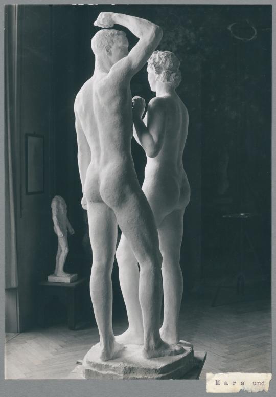 Mars und Venus I, 1940, Gips