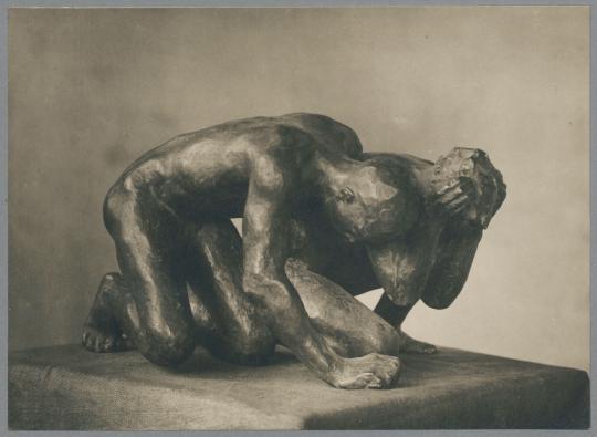 Die Niedergebeugten, 1946, Bronze