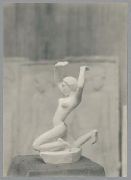 Meerweibchen, 1921, Gips