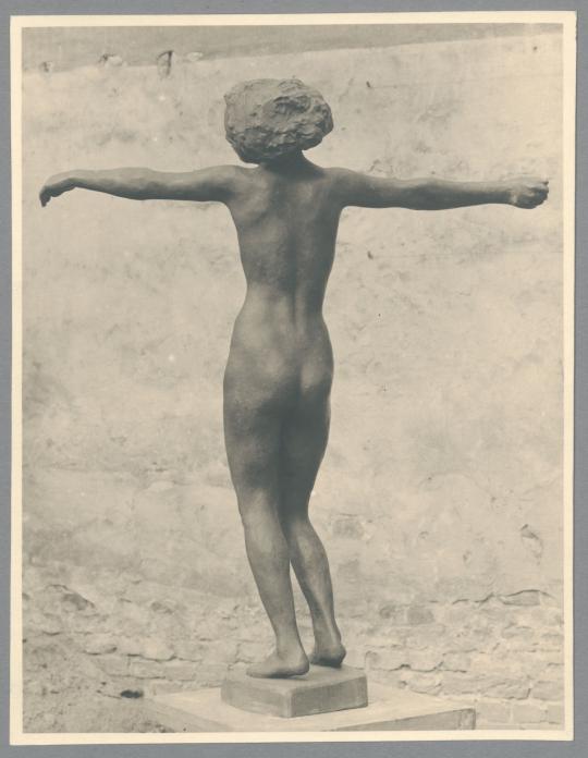 Tänzerin, 1911/12, Bronze