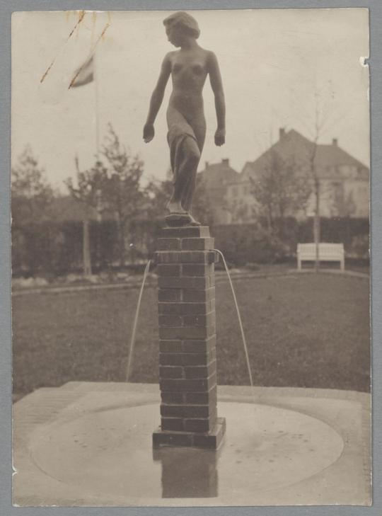 Badende, 1912, Bronze