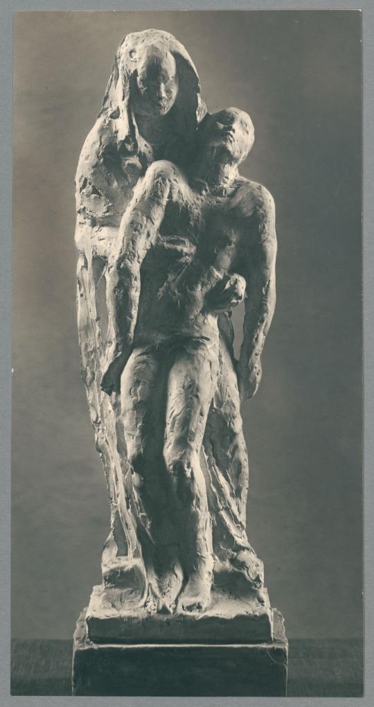 Pietà, Entwurf für Grabkapelle Thyssen, 1926, Gips