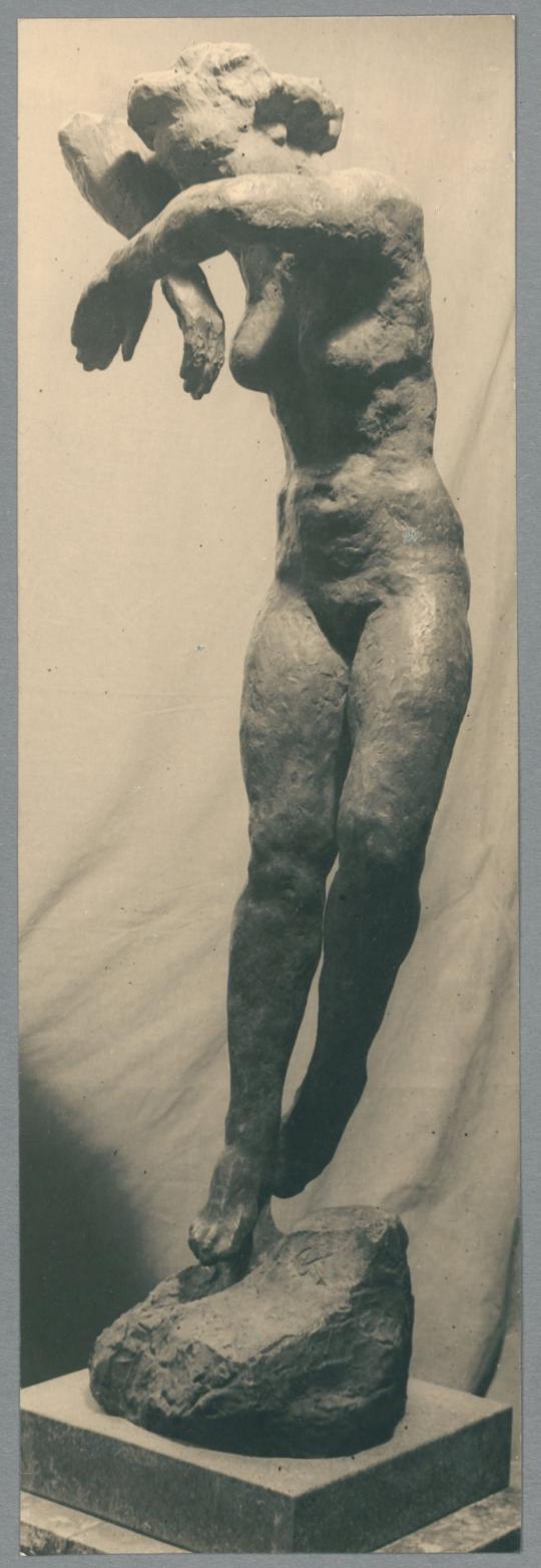Schwebende, 1926, Bronze