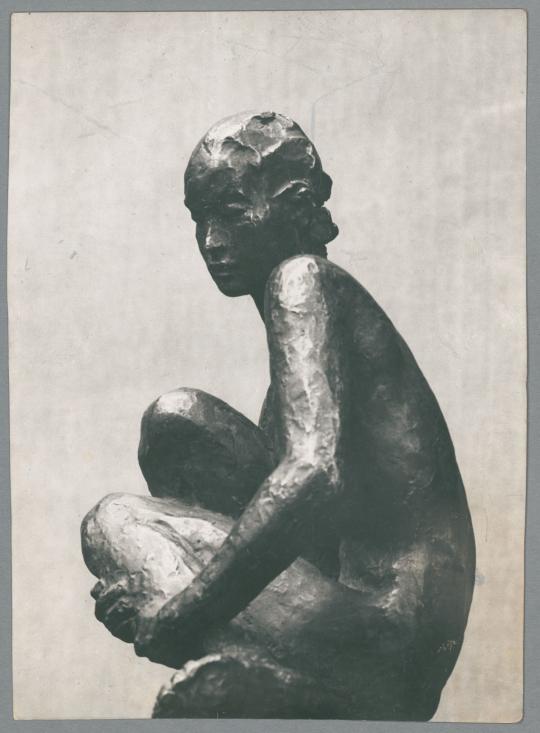 Sitzende, 1926, Bronze, Detail