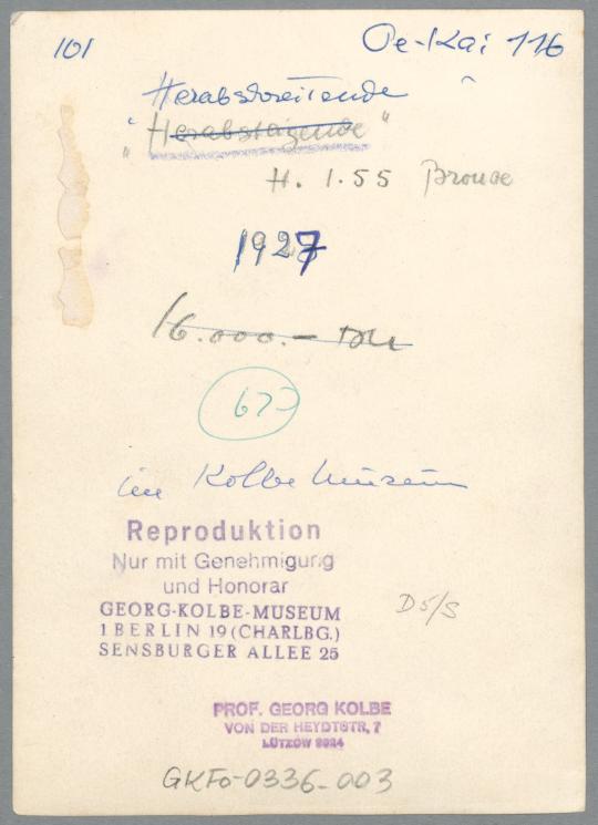 Herabschreitende, 1927, Gips
