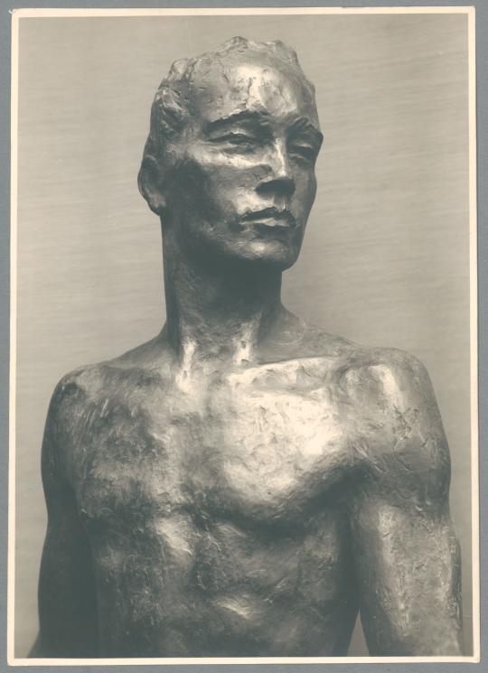 Herabschreitender, Detail, 1927, Bronze