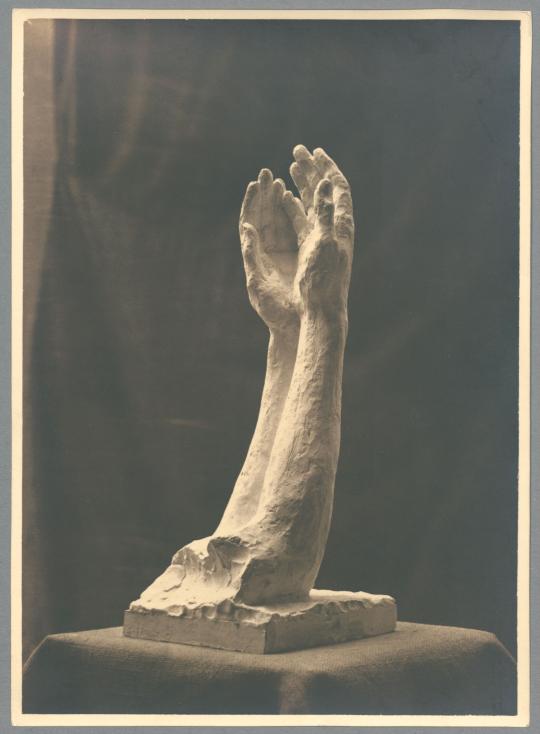 Frauenhände, 1927, Plastelin