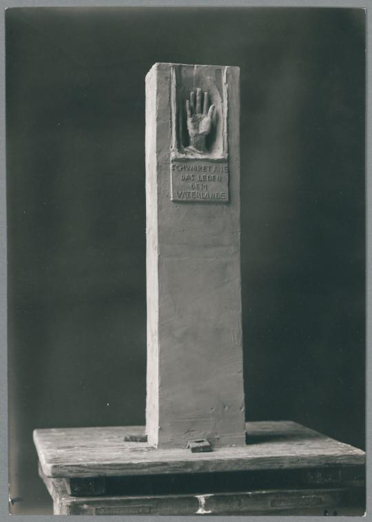 Entwurf Ehrenmal für Diez an der Lahn II, 1928, Ton