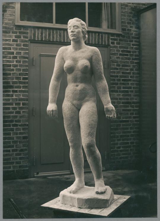 Eva, 1932, Gips