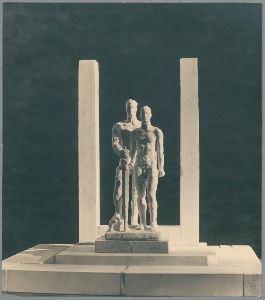 Modell für Krieger-Ehrenmal Stralsund, 1934/35, Gips