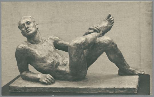 Entwurf Ruhender Athlet, 1935, Bronze