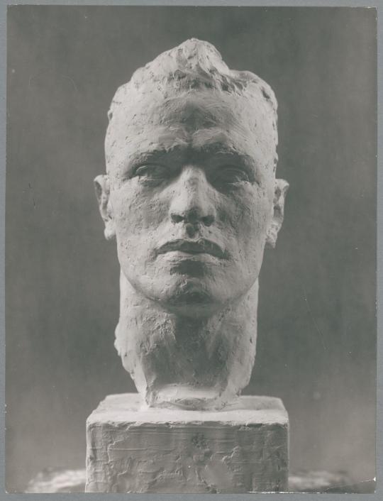 Kopf eines jungen Mannes, 1935, Gips