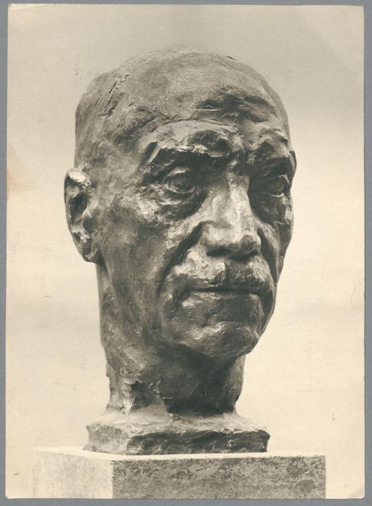 Porträt Dr. Ferdinand Sauerbruch, 1943, Bronze