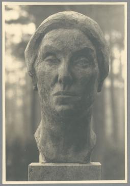 Porträt Marie van der Meer de Walcheren, 1903, Terrakotta