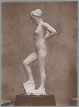Statuette Simalin, 1916, Gips