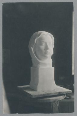 Porträt Prinzessin Emine Naciye Sultan, 1918, Marmor