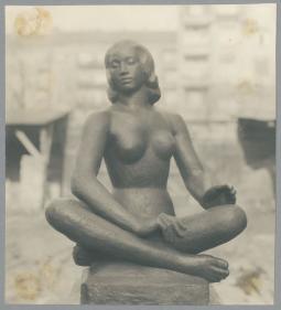 Sitzende, 1921, Bronze