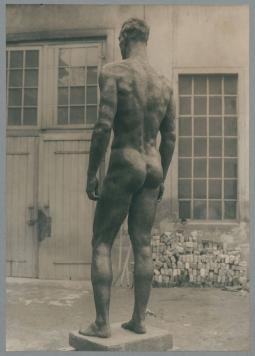 Stehender Jüngling, 1938/39, Bronze